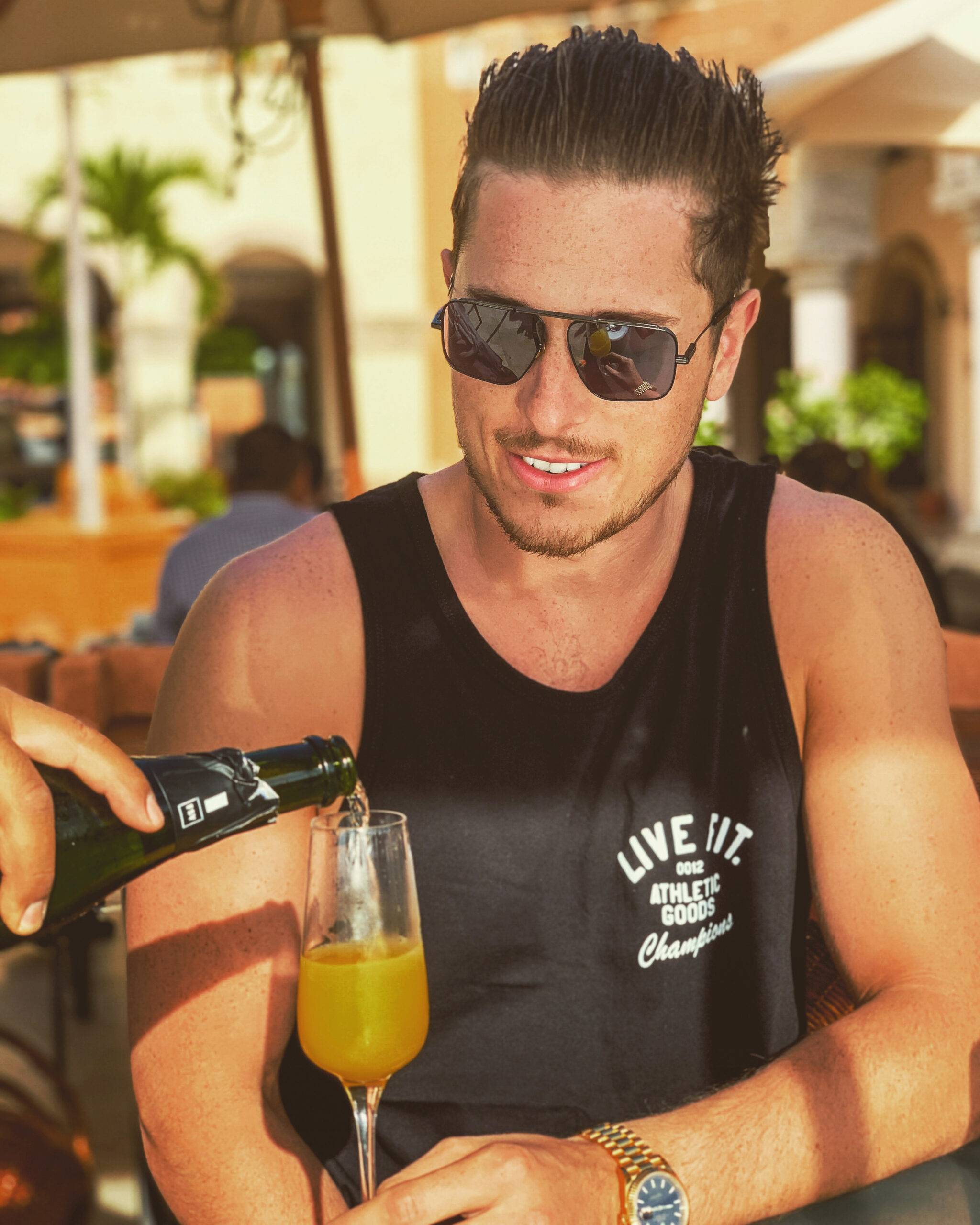 1709D193-EF8A-4C16-BFC9-48F2AAD545C6